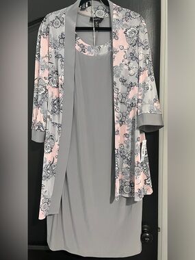 R & M Richards Gray and Pink Floral Midi Dress with Jacket